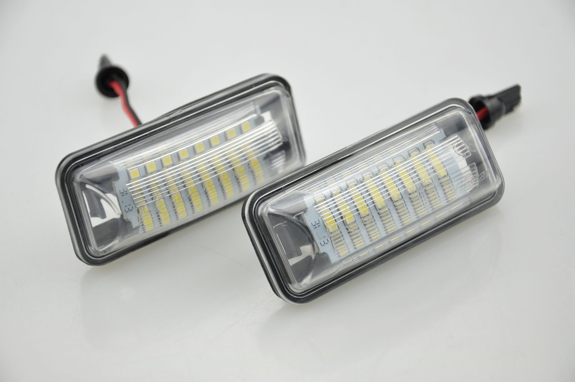 products/1068/svetla tablice toyota gt86 toyota 86.jpg - LED SIJALICE ZA OSVETLJENJE TABLICE - TOYOTA 030405 - Xenon Svetla Beograd